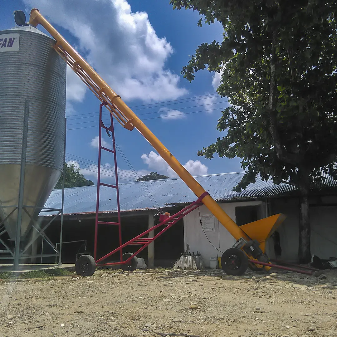 Equipos de transporte a granel silos y granel Bazuca granelera electrica 3