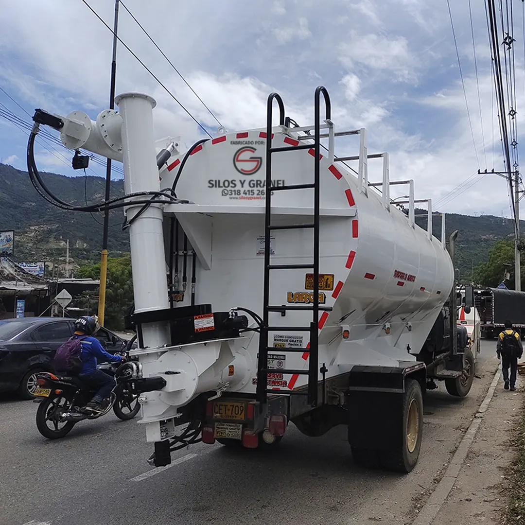 Equipos de transporte a granel silos y granel Granelero Sencillo Hidraulico 2