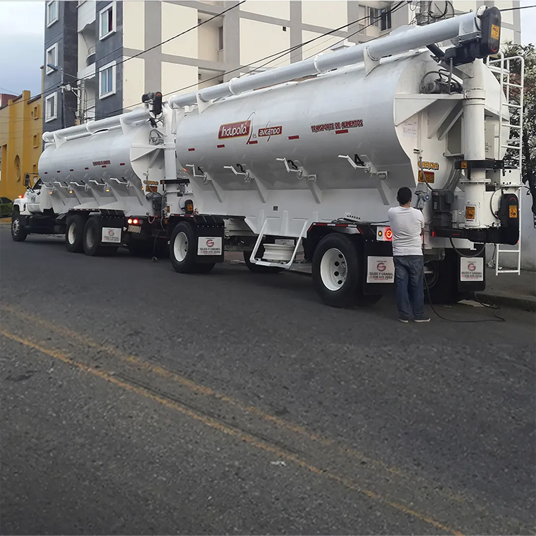 Equipos de transporte a granel silos y granel Remolque Granelero R2 3