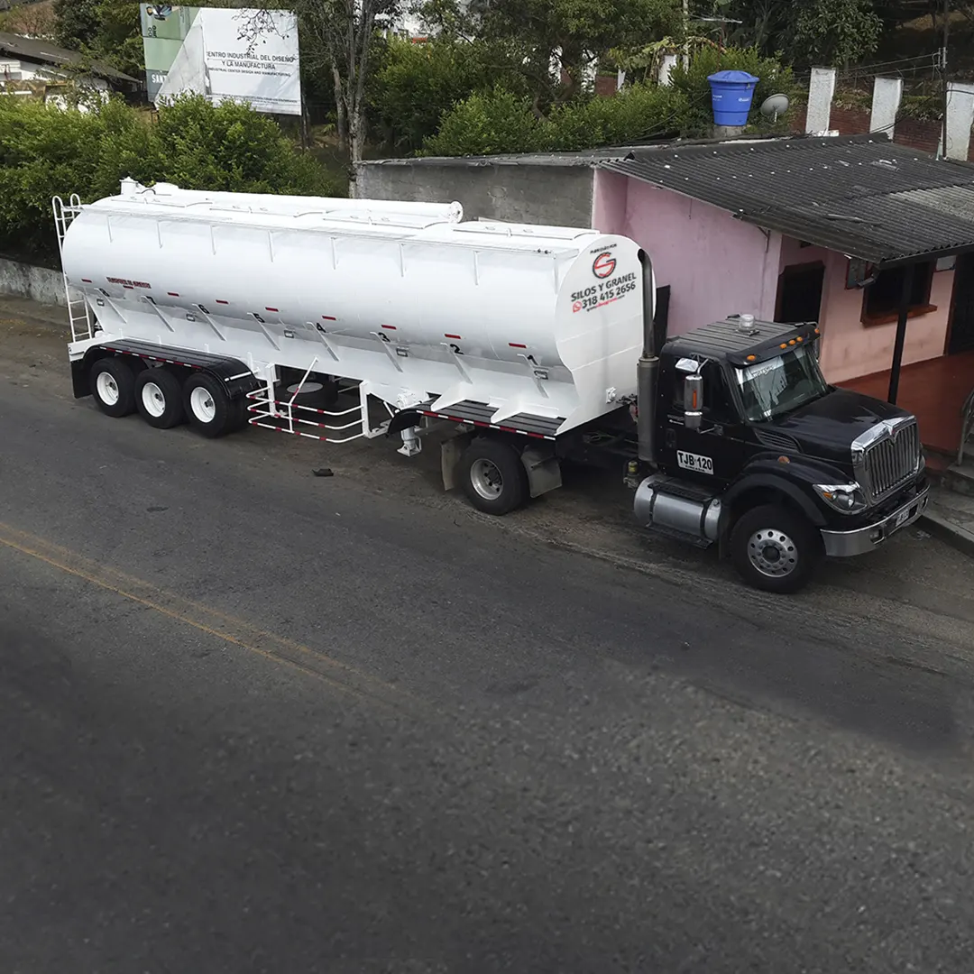 Equipos de transporte a granel silos y granel granelero Mini Mula Electrico 1