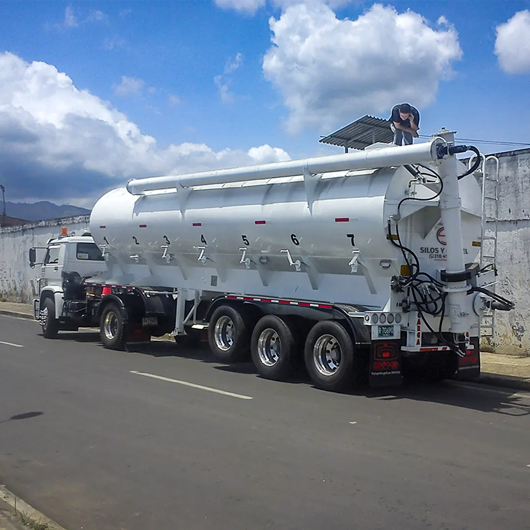 Equipos de transporte a granel silos y granel granelero minimula hidraulica 2